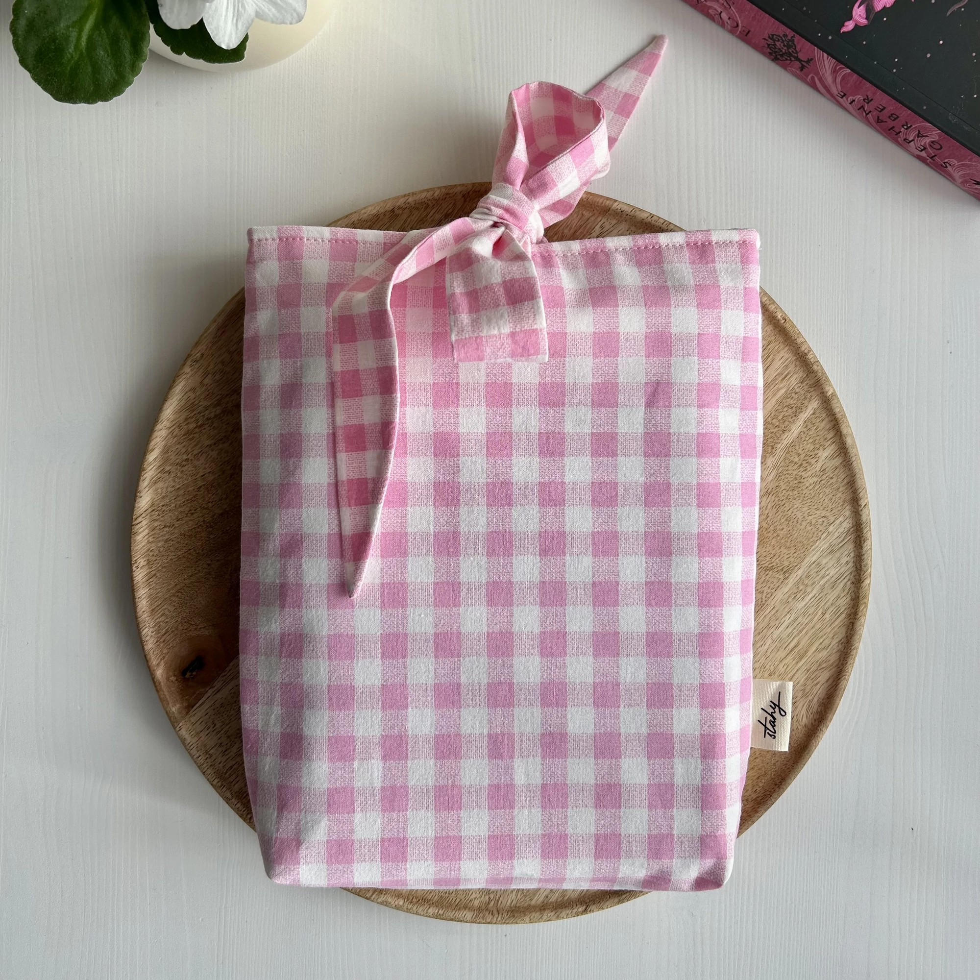 "Pink bow" könyvtok